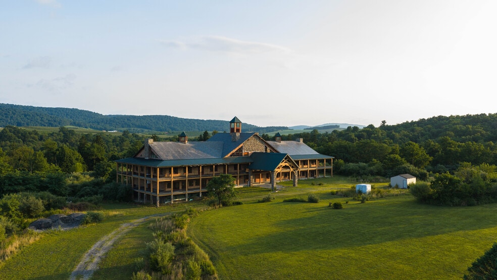1207 Flohrs Church Rd, Biglerville, PA for sale - Building Photo - Image 1 of 69