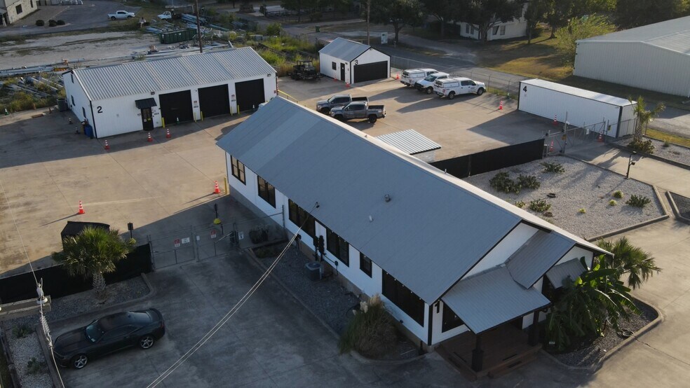 4613 Priem Ln portefeuille de 2 propriétés à vendre sur LoopNet.ca - Photo du bâtiment - Image 3 de 63