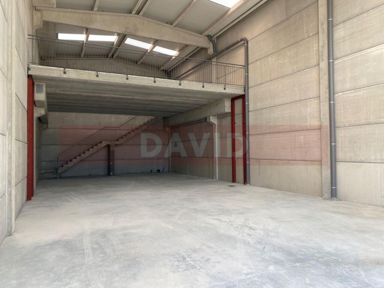 Industrial in Sant Pere de Ribes, Barcelona for lease Interior Photo- Image 1 of 2