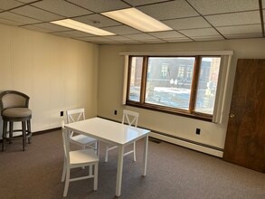 482 Broadway, Somerville, MA for lease Interior Photo- Image 2 of 9