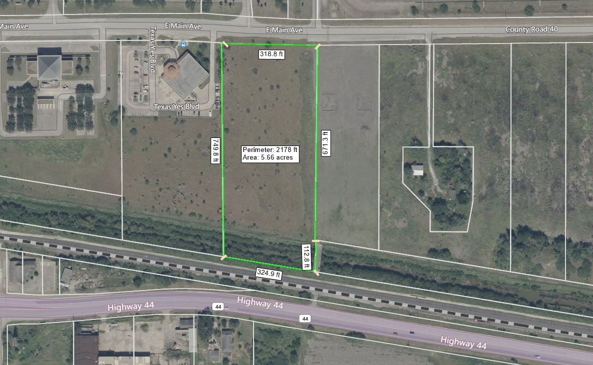 40 E Main Ave, Robstown, TX à vendre Photo du bâtiment- Image 1 de 2