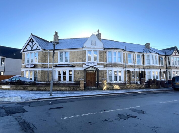 1-3 Grafton Rd, Newport à vendre Photo principale- Image 1 de 4