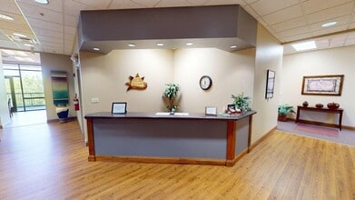 620 Mabry Hood Rd, Knoxville, TN for lease Interior Photo- Image 2 of 7
