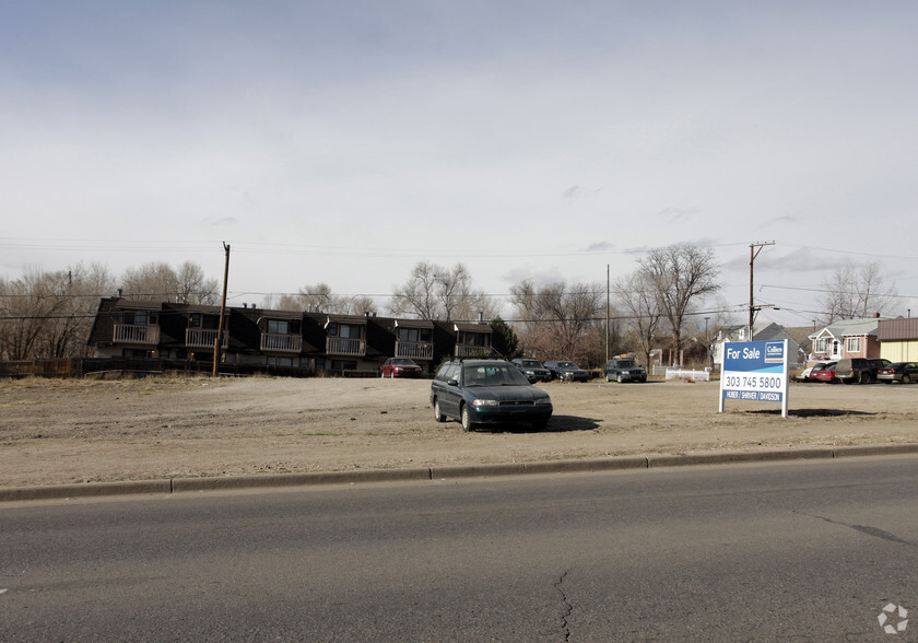 3421 S Federal Blvd, Englewood, CO for lease - Primary Photo - Image 2 of 2