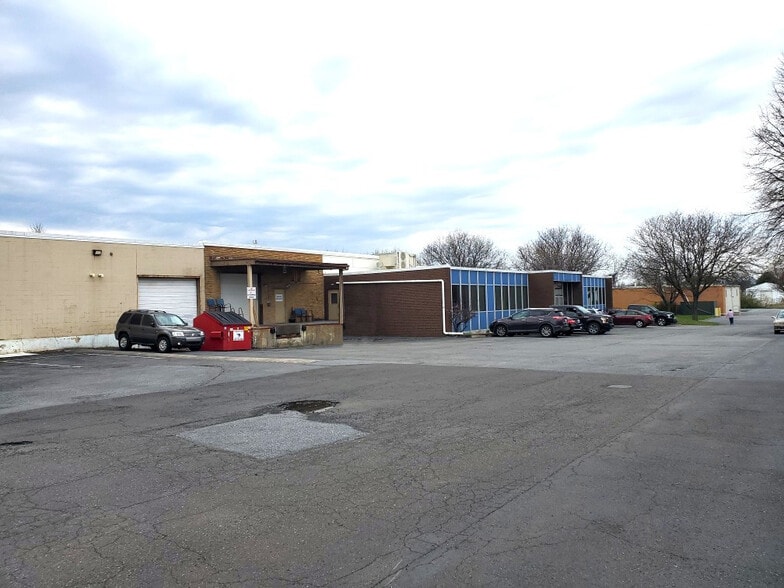 2285 Avenue A, Bethlehem, PA for lease - Building Photo - Image 2 of 5