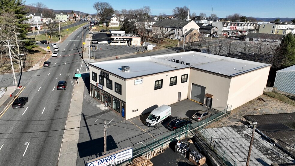 480 Memorial Pky, Phillipsburg, NJ for lease - Building Photo - Image 3 of 24