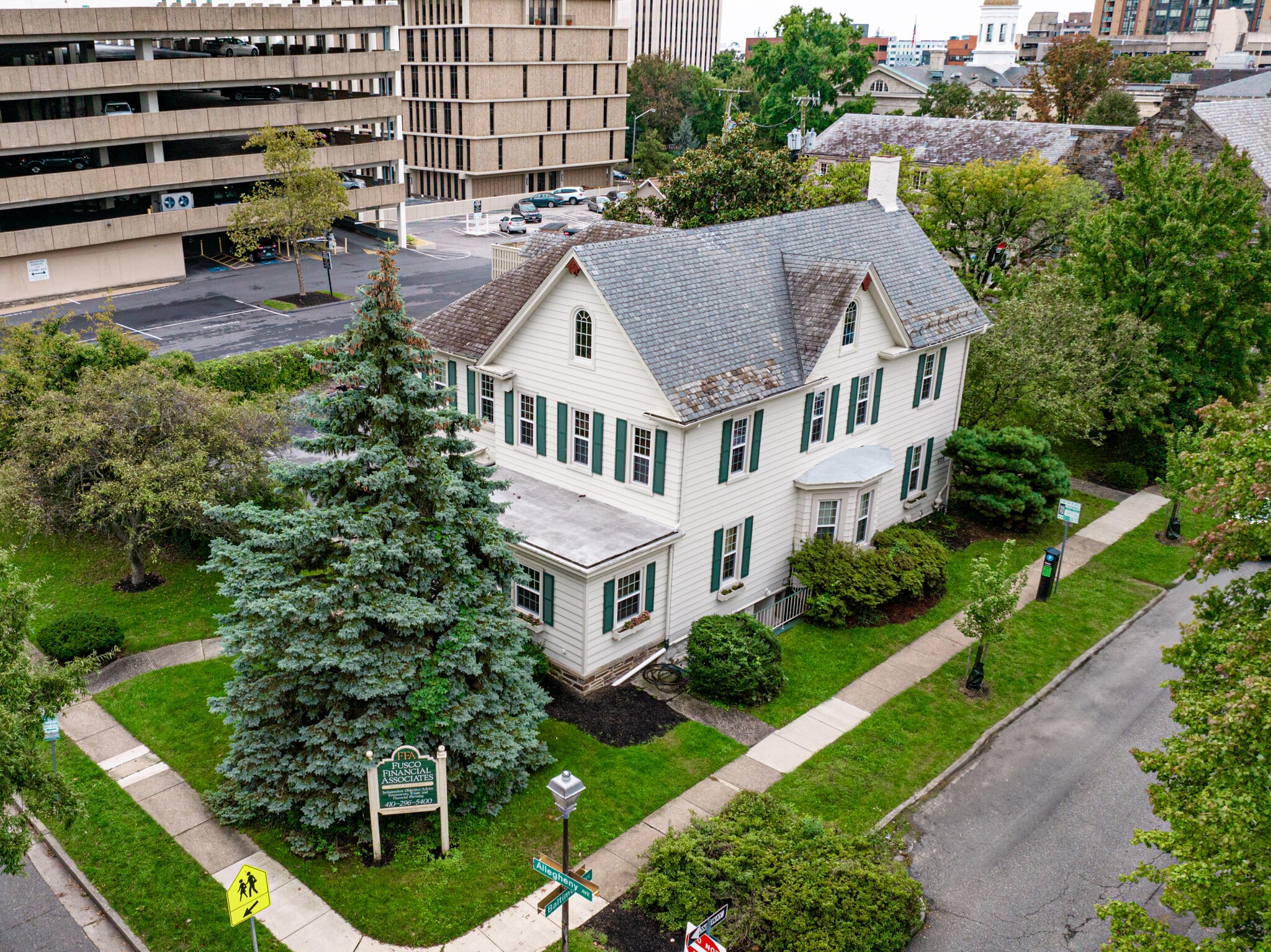 505 Baltimore Ave, Towson, MD à louer Photo du bâtiment- Image 1 de 6