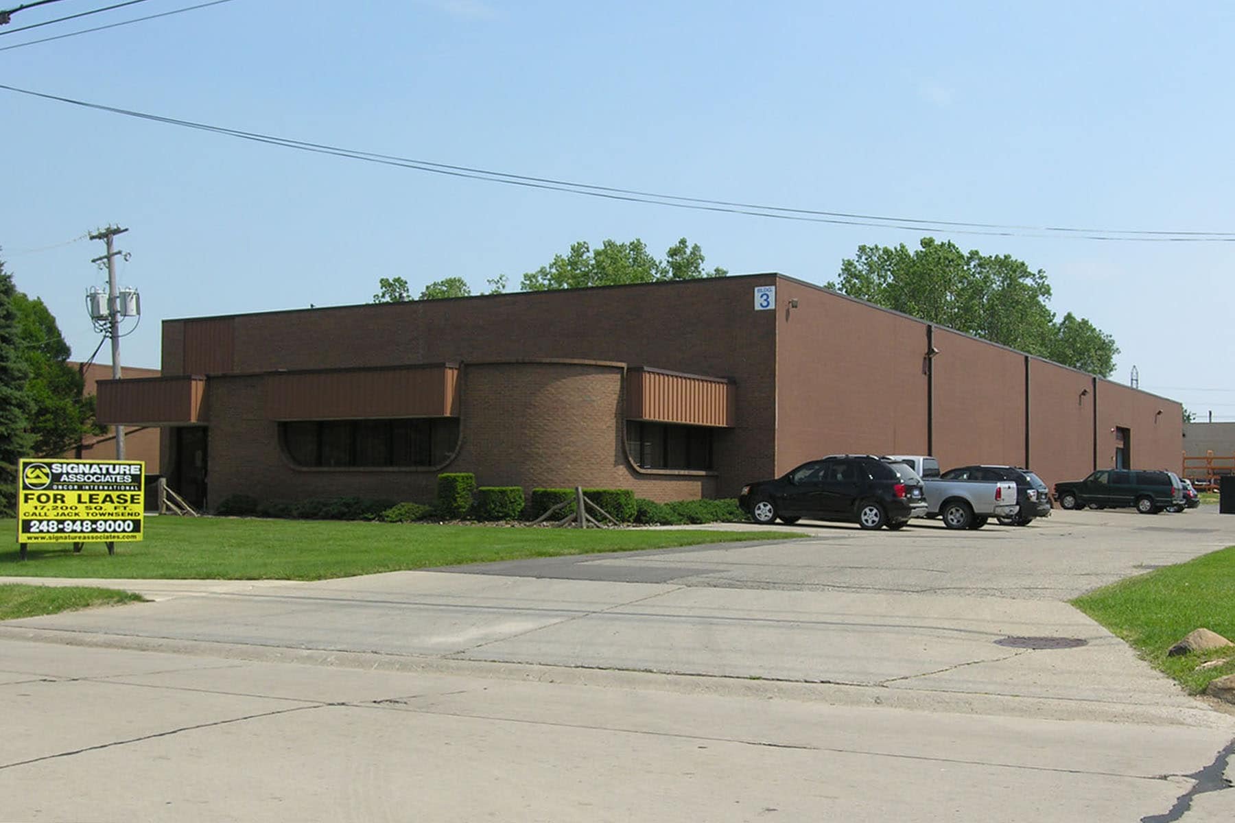 35687 Industrial Rd, Livonia, MI for lease Building Photo- Image 1 of 8