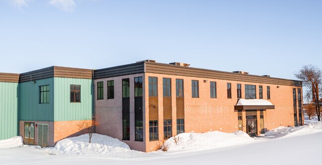 More details for 5065-5067 Rue Ontario E, Montréal, QC - Industrial for Lease