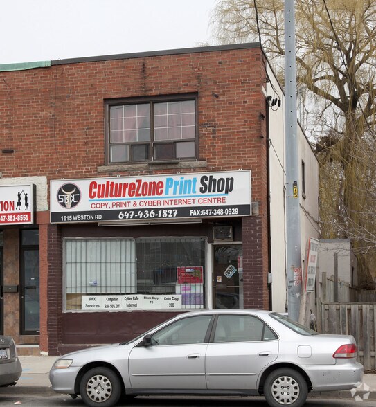 1615 Weston Rd, Toronto, ON à vendre - Photo du bâtiment - Image 2 de 2