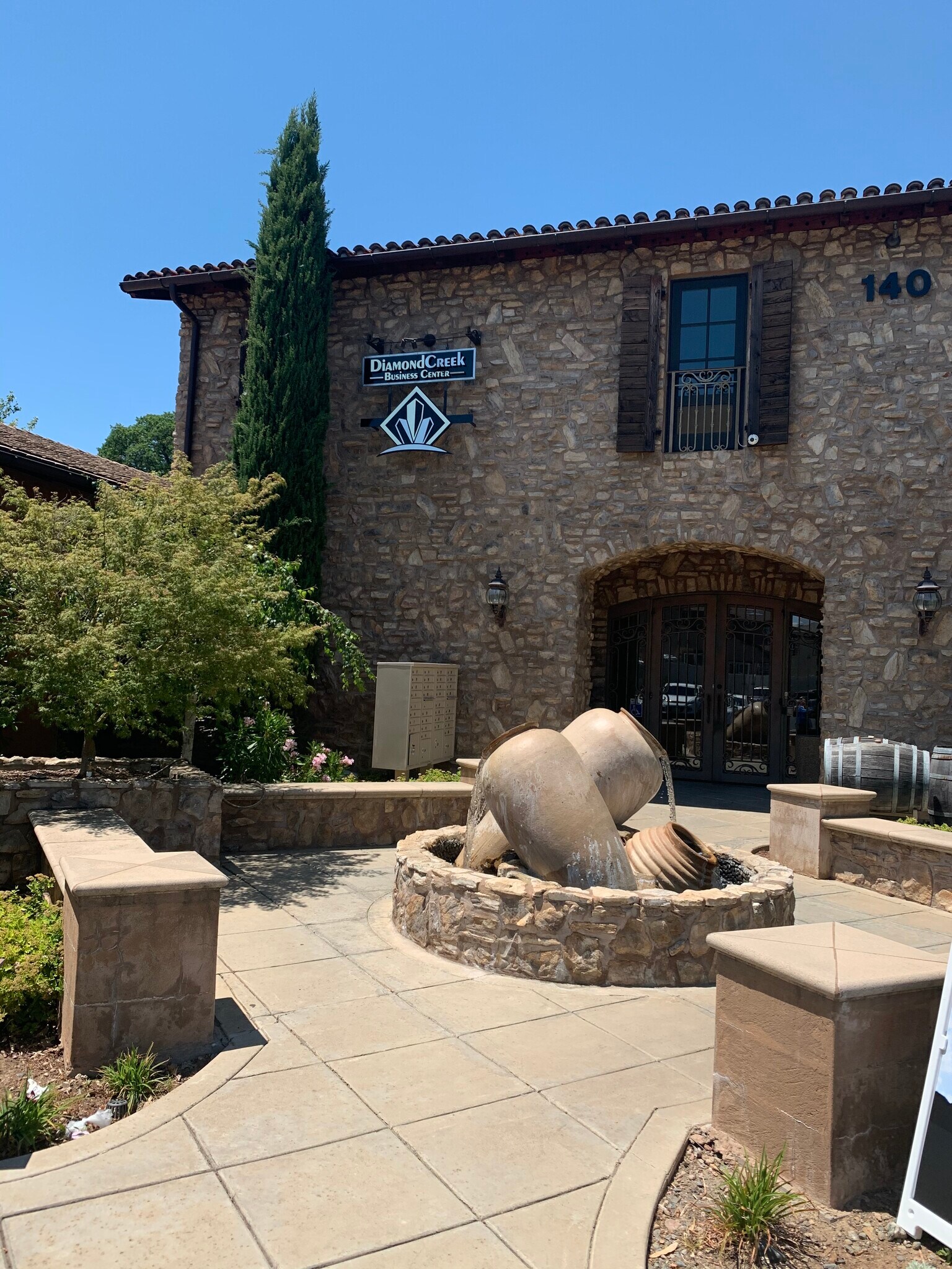 140 Diamond Creek Pl, Roseville, CA for lease Building Photo- Image 1 of 8