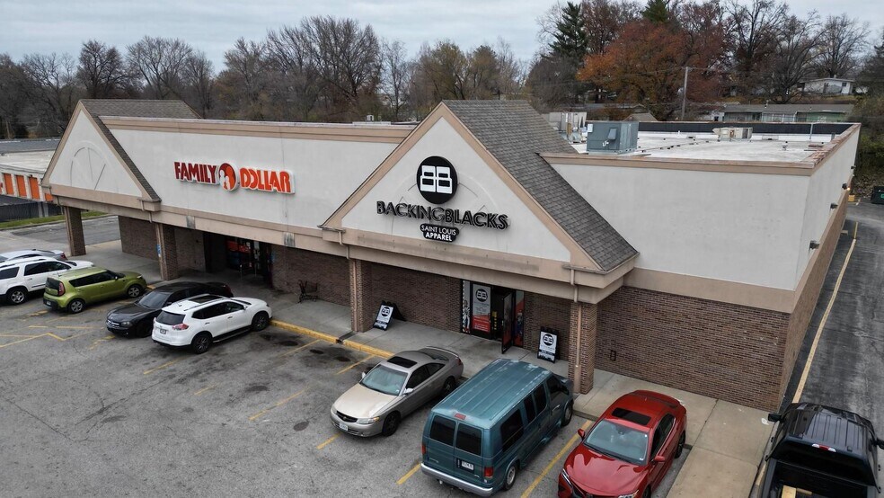 9070 W Florissant Ave, Saint Louis, MO for lease - Primary Photo - Image 1 of 2