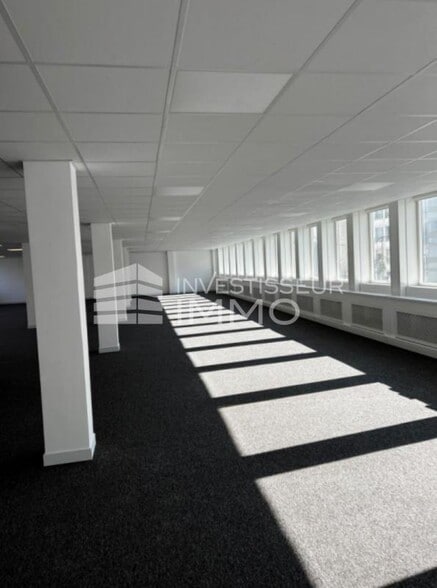 Bureau dans Levallois Perret à louer - Photo intérieure - Image 2 de 4