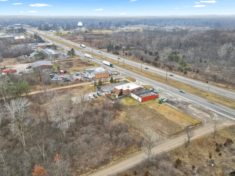 43415 Michigan Ave, Canton, MI for sale - Building Photo - Image 3 of 14