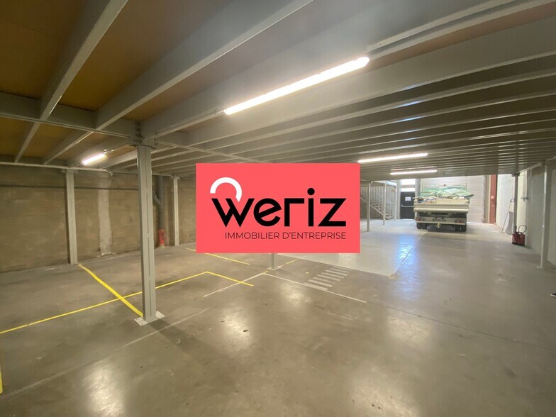 Industrial in Marseille for lease - Building Photo - Image 2 of 12