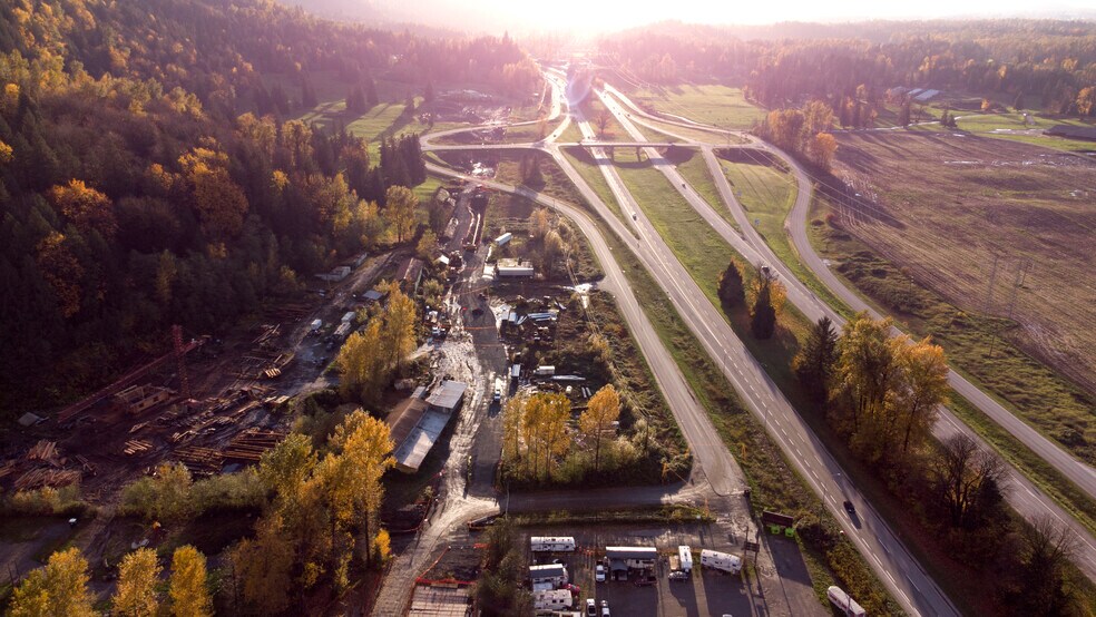 54370 Bridal Falls Rd, Rosedale, BC à louer - Photo du bâtiment - Image 2 de 27