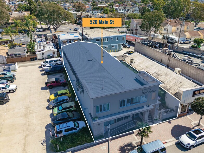 526 Main St, Huntington Beach, CA à vendre - Photo du bâtiment - Image 2 de 15