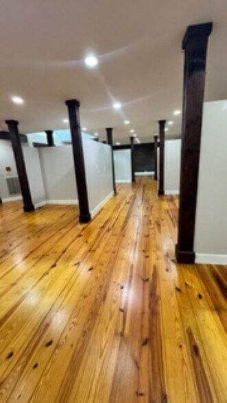 116 Chantilly Ln, Maryville, TN à vendre - Photo du bâtiment - Image 2 de 8