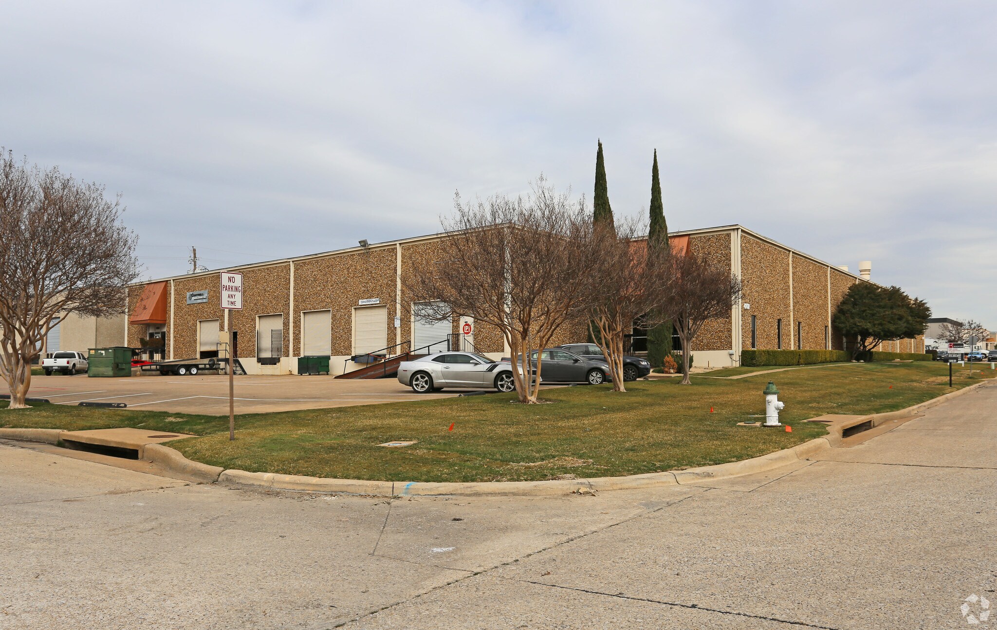 4101-4103 Lindbergh Dr, Addison, TX à vendre Photo principale- Image 1 de 1