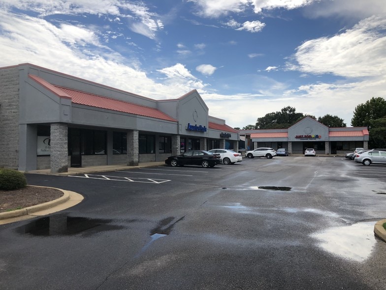 5009 Summerville Rd, Phenix City, AL à louer - Photo du bâtiment - Image 2 de 3
