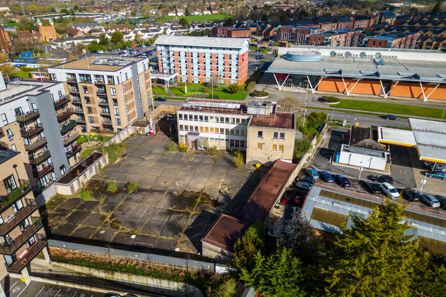 Elstree Way, Borehamwood à vendre - Photo du bâtiment - Image 1 de 1