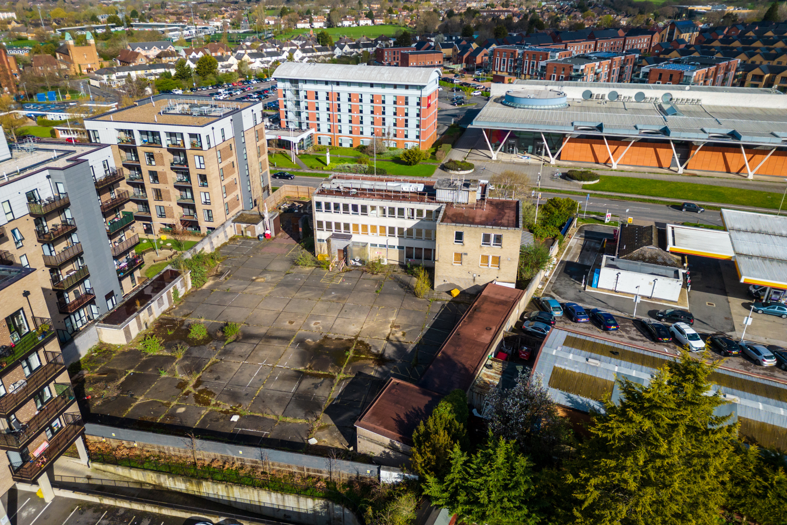 Elstree Way, Borehamwood à vendre Photo du bâtiment- Image 1 de 1