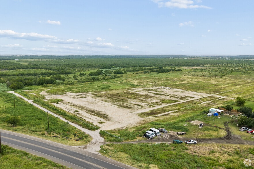 16118 FM 812 Rd, Del Valle, TX for sale - Building Photo - Image 1 of 11