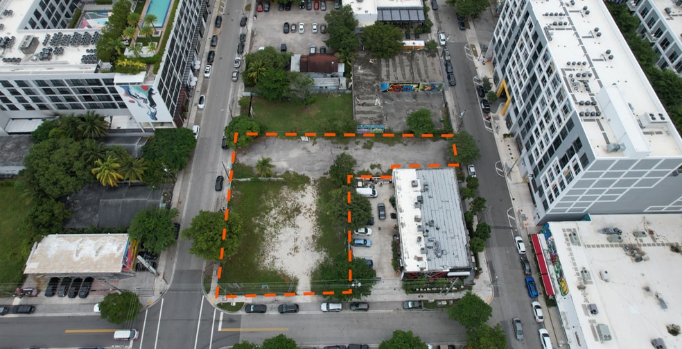 2521 NW 1st Ave, Miami, FL for sale - Building Photo - Image 3 of 9