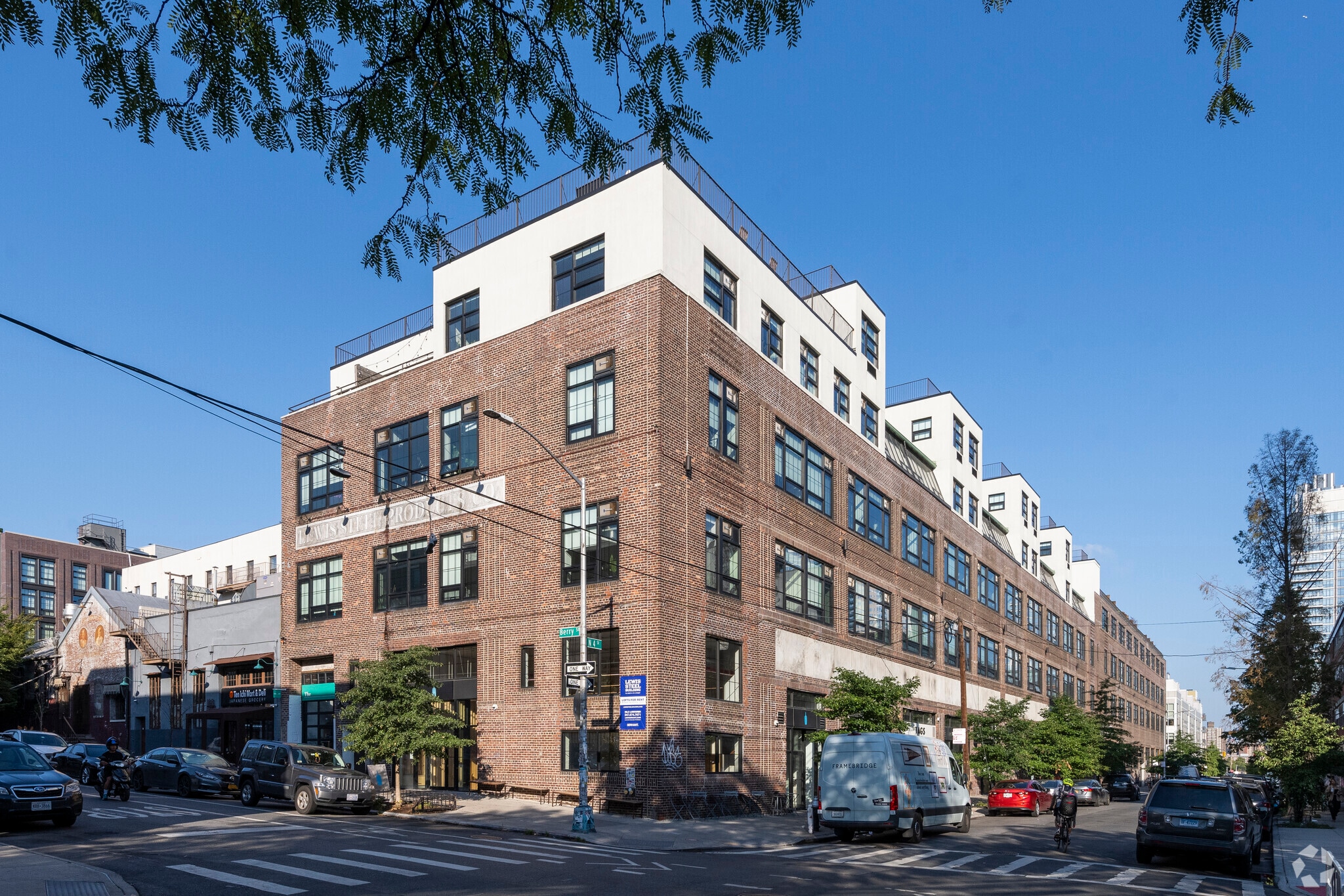 76 N 4th St, Brooklyn, NY for lease Primary Photo- Image 1 of 9