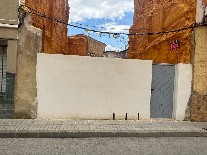 Terrain dans Elda, Alicante à vendre - Photo du bâtiment - Image 2 de 3