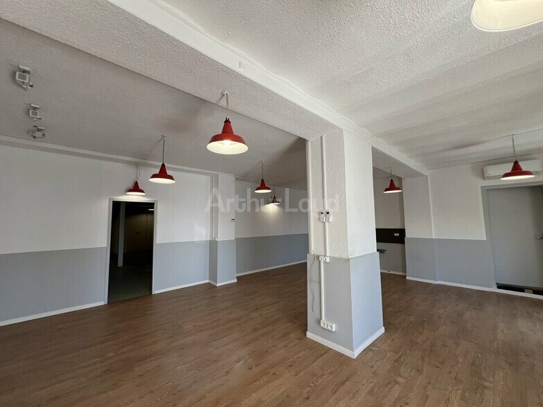 Office in Maxeville for lease - Interior Photo - Image 2 of 5
