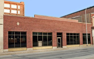 Plus de détails pour 412 SW Washington St, Peoria, IL - Bureau à louer