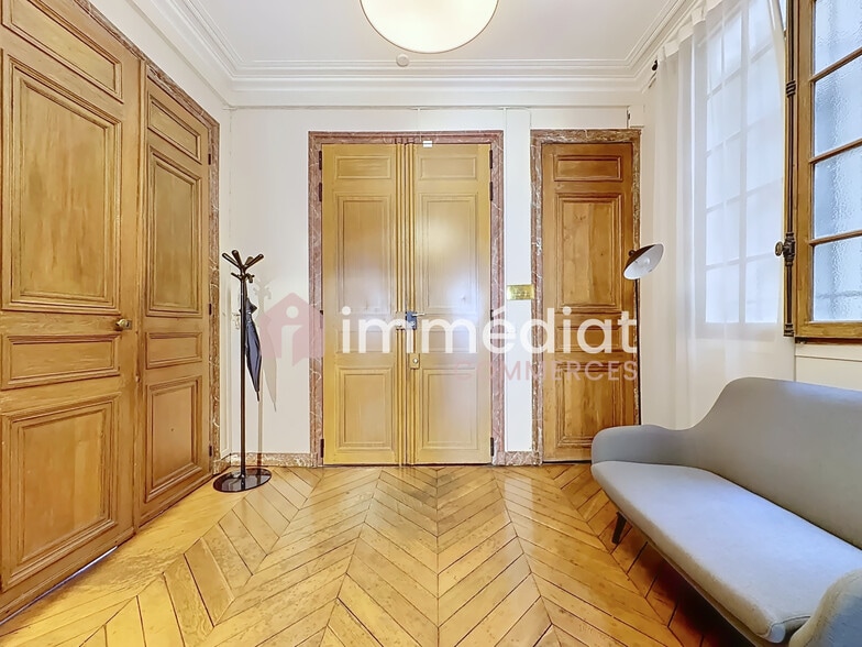 136 Rue Du Faubourg Saint-Honoré, Paris à louer - Photo intérieure - Image 3 de 13