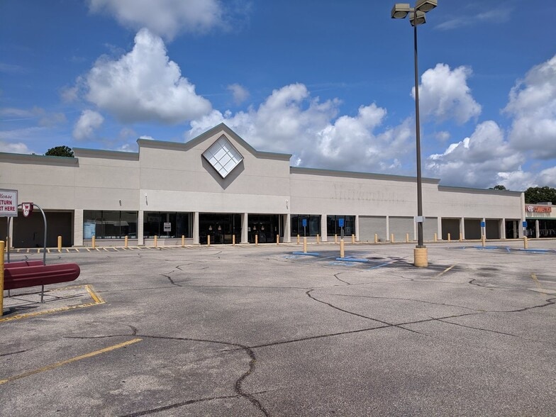 1812-1838 S Alabama Ave, Monroeville, AL for lease - Building Photo - Image 3 of 6