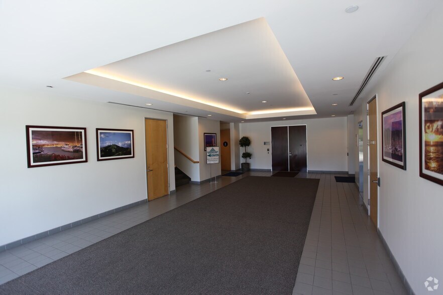 1889 N Rice Ave, Oxnard, CA for lease - Lobby - Image 2 of 7