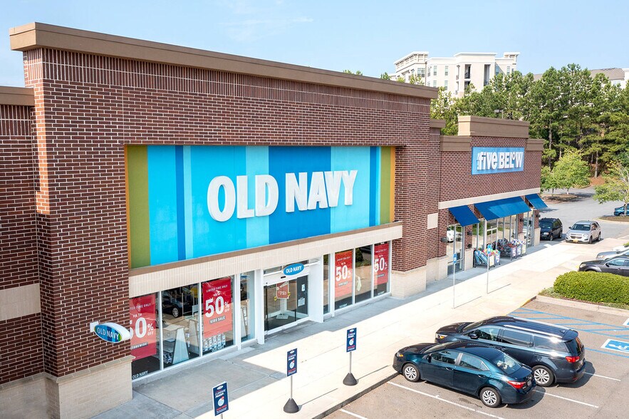 120-180 Woodstock Square Ave, Woodstock, GA à louer - Photo du bâtiment - Image 1 de 4