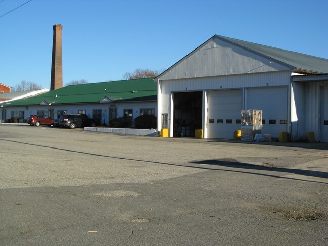 Plus de détails pour 33 Elm St, Merrimack, NH - Local d'activités, Industriel à louer