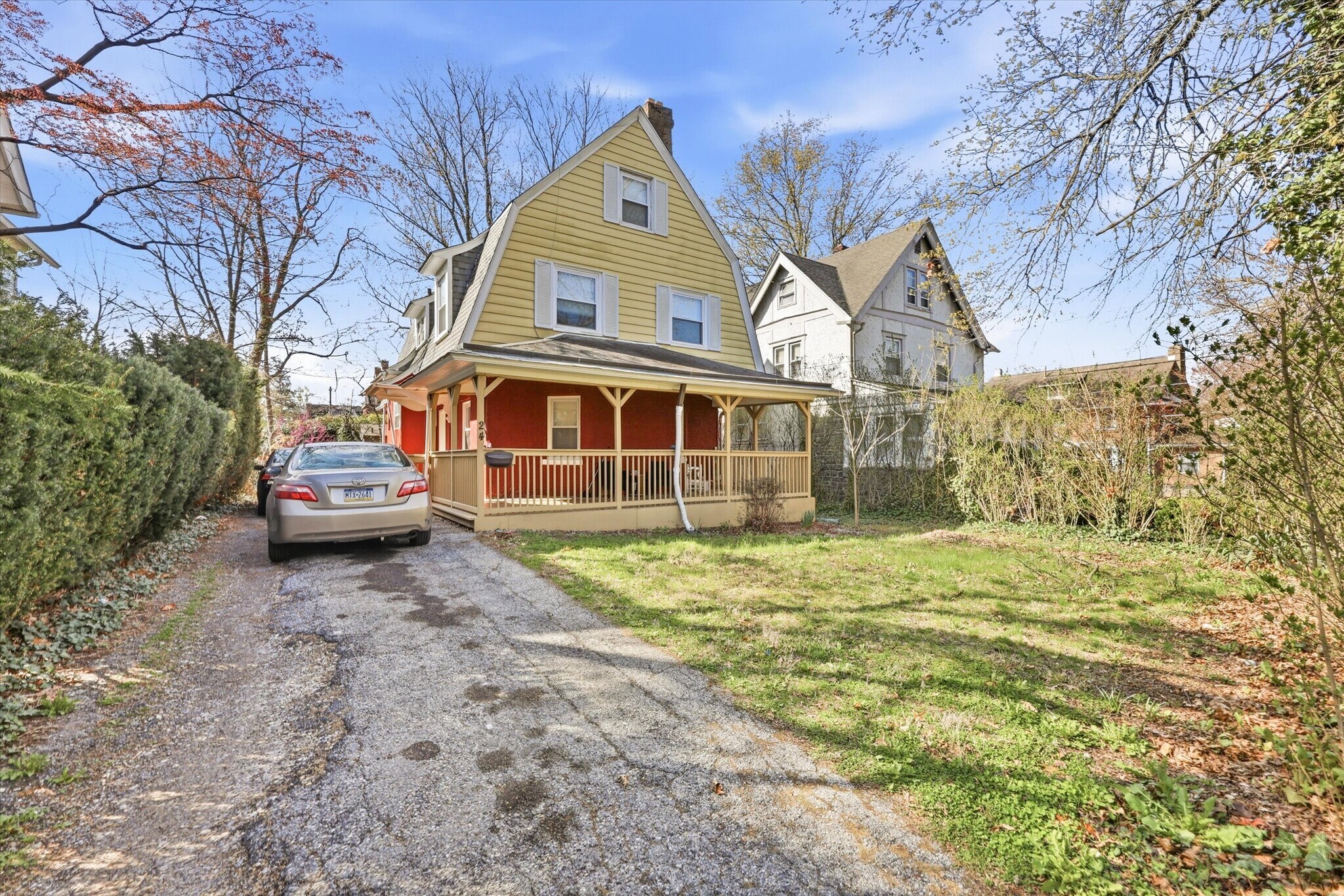 24 W Stewart Ave, Lansdowne, PA à vendre Photo principale- Image 1 de 35