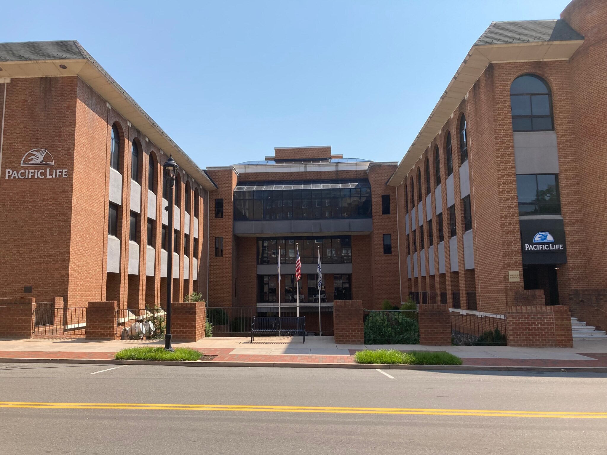 700 Main St, Lynchburg, VA à louer Photo du bâtiment- Image 1 de 4