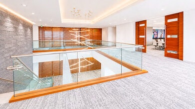 300 Spectrum Center Dr, Irvine, CA for lease Interior Photo- Image 2 of 2