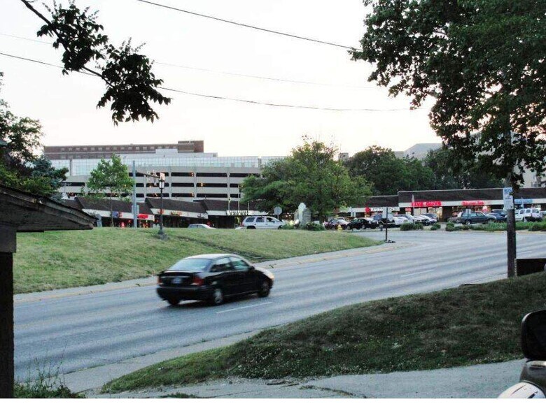 9 N Salisbury St, West Lafayette, IN for sale - Building Photo - Image 2 of 6