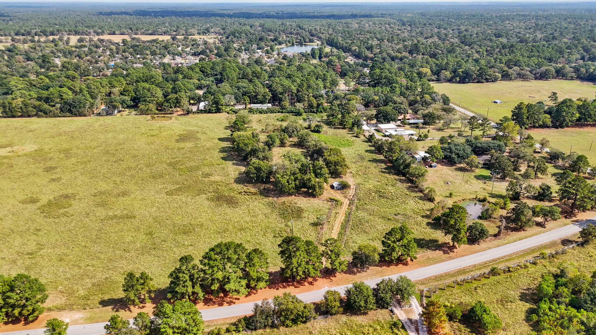24904 Macedonia Rd, Hockley, TX à vendre Photo du bâtiment- Image 1 de 13