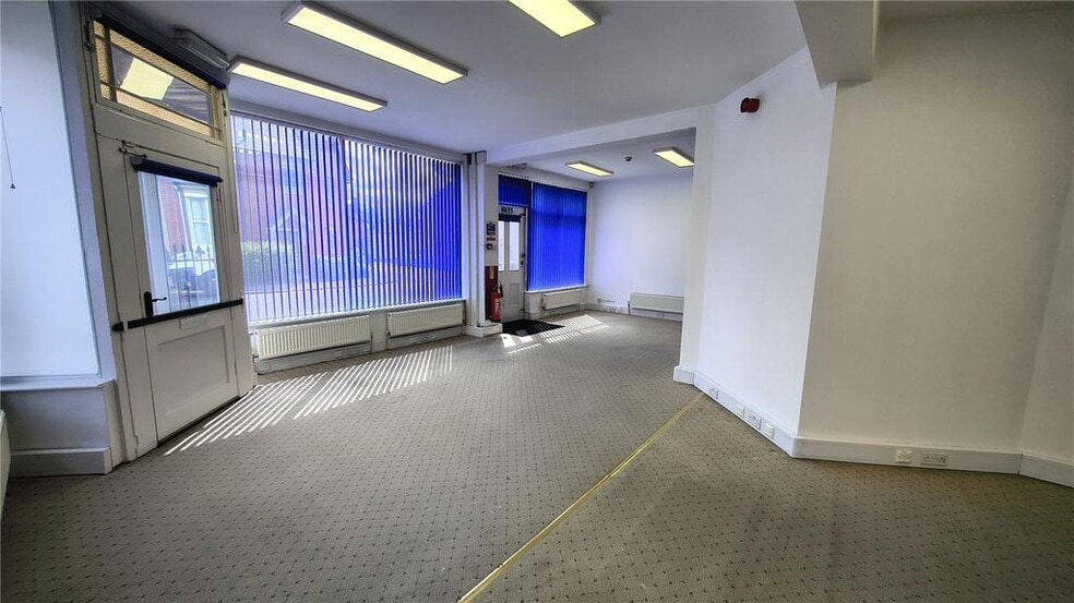 152 Offmore Rd, Kidderminster for lease - Building Photo - Image 2 of 15