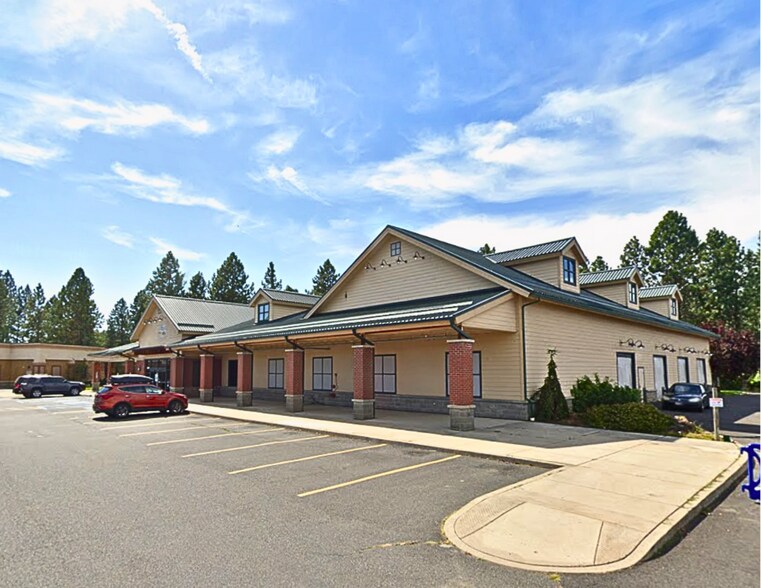 10505 N Newport Hwy, Spokane, WA à vendre - Photo du bâtiment - Image 2 de 26