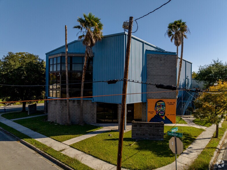 3229 Hadley St, Houston, TX à vendre - Photo principale - Image 1 de 57