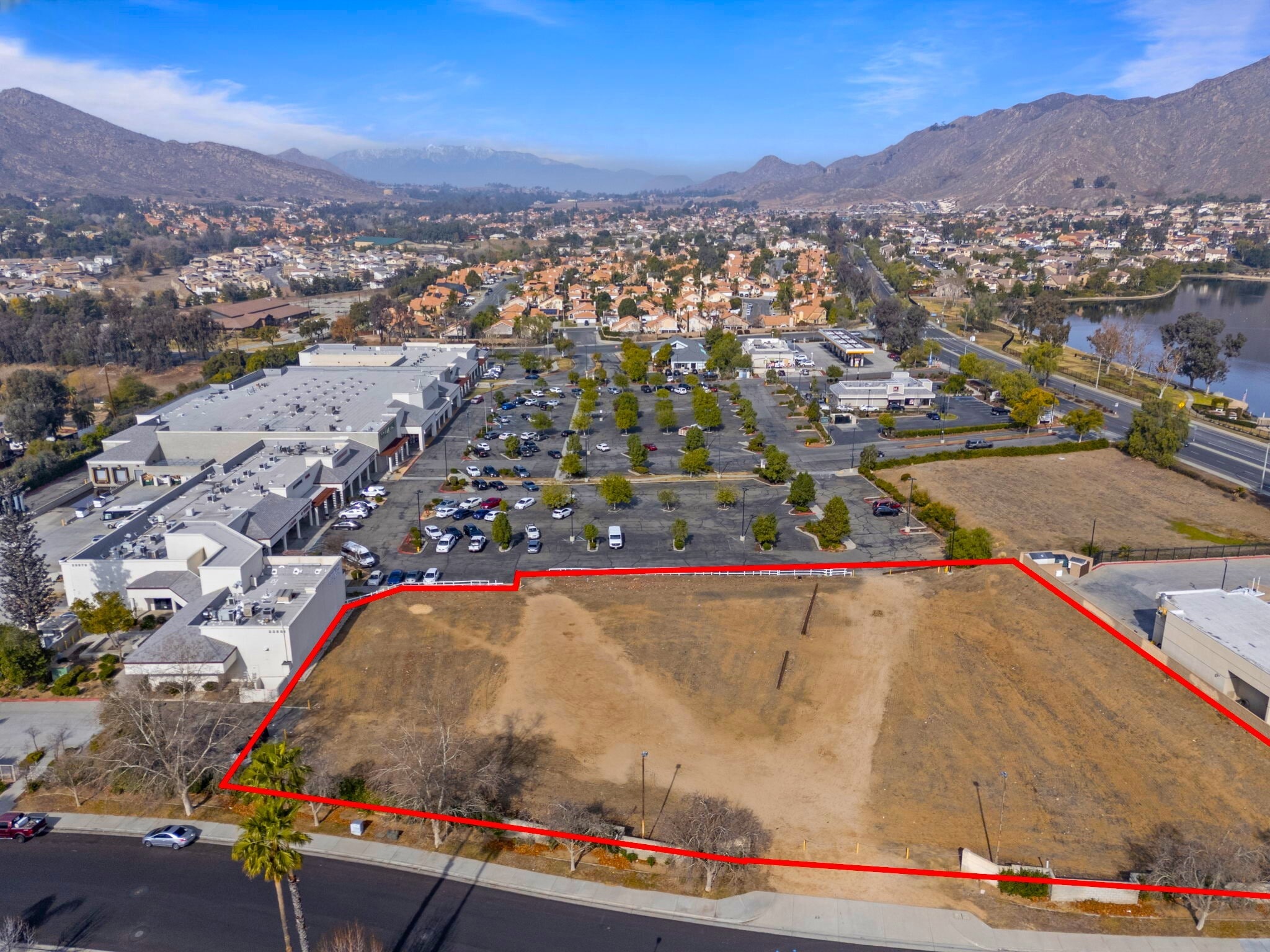 23575 Sunnymead Ranch Pky, Moreno Valley, CA for lease Building Photo- Image 1 of 7