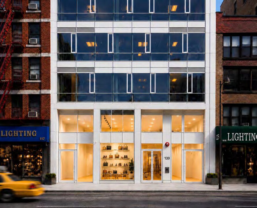 139 Bowery, New York, NY à louer Photo du bâtiment- Image 1 de 2