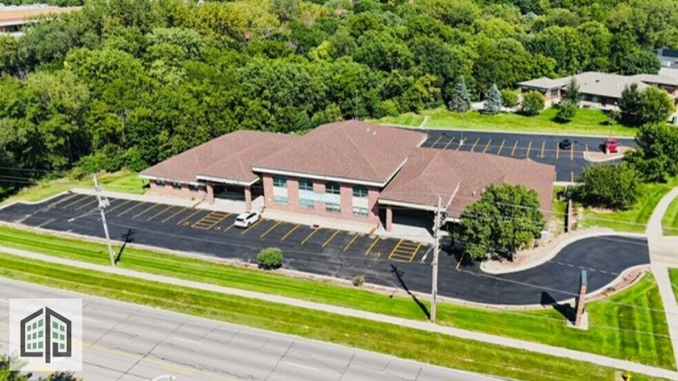 3001 86th St, Urbandale, IA for sale - Building Photo - Image 1 of 9
