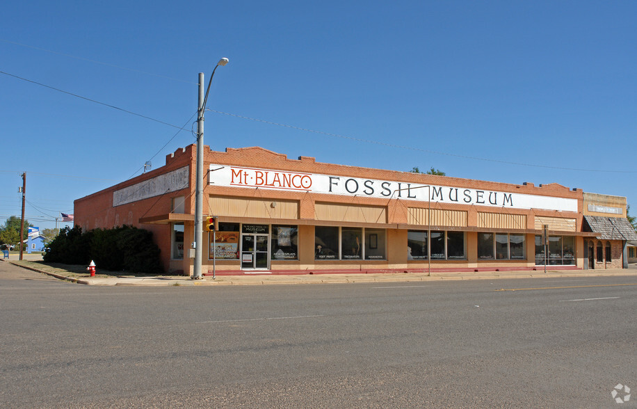 124 W Main St, Crosbyton, TX for sale - Primary Photo - Image 1 of 1