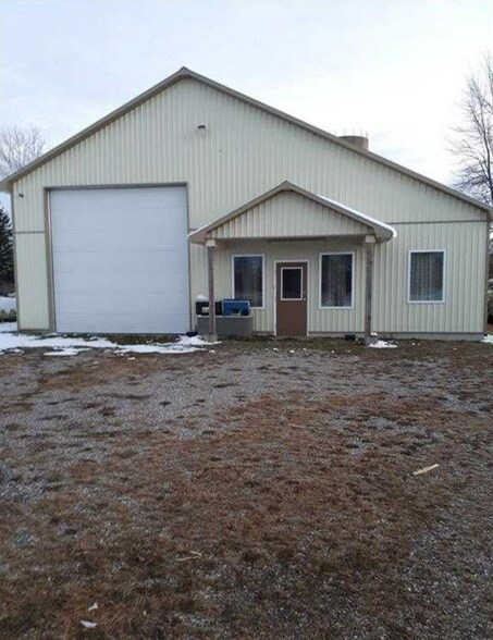 34026 Neil Rd, Lucan, ON for sale - Building Photo - Image 1 of 1